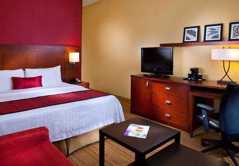 Courtyard By Marriott Covington / Mandeville Εξωτερικό φωτογραφία