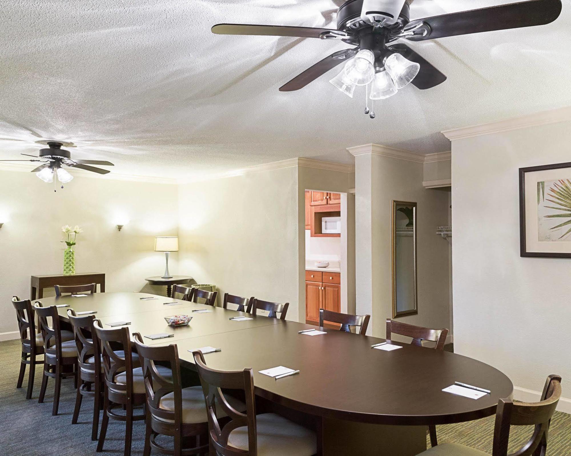 Courtyard By Marriott Covington / Mandeville Εξωτερικό φωτογραφία